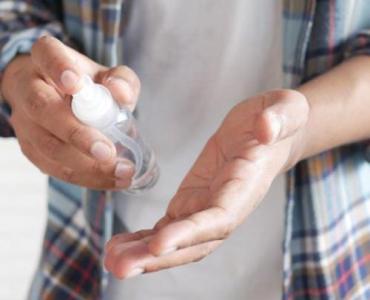 Życie w równowadze z łagodną postacią choroby Behçeta (naczyniową): proste kroki, które wspierają Twoje zdrowie