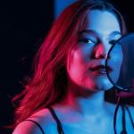 Odzyskaj pewny głos: skuteczne i bezpieczne leczenie łagodnych polipów fałdów głosowych