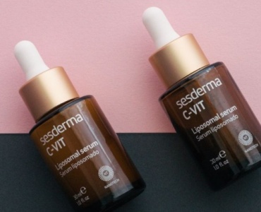 W duecie im do twarzy: synergia witamin E i F w serum, które odbudowuje barierę i przywraca blask