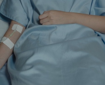 Ciche sygnały z nerek: jak rozpoznać wczesną, łagodną nefropatię błoniastą?